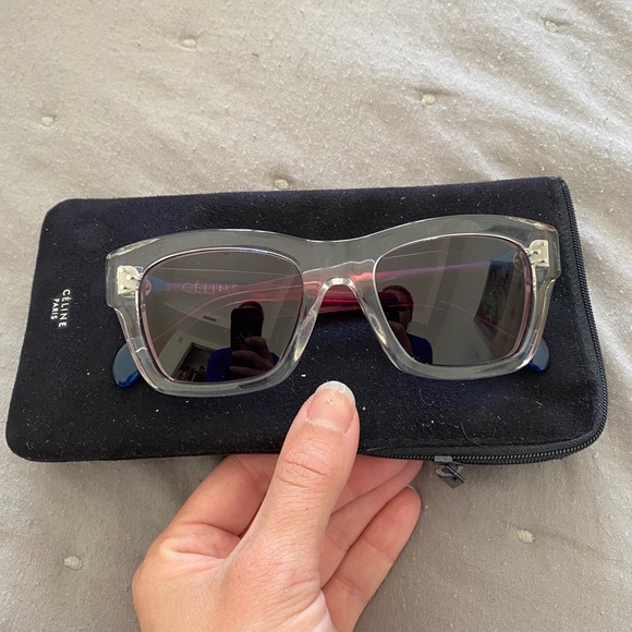 🗽 Celine Sunglasses - Picture 3 of 5